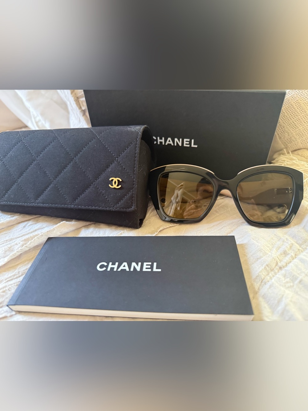 CHANEL Black Frame Sunglasses with Brown Gradient Lenses